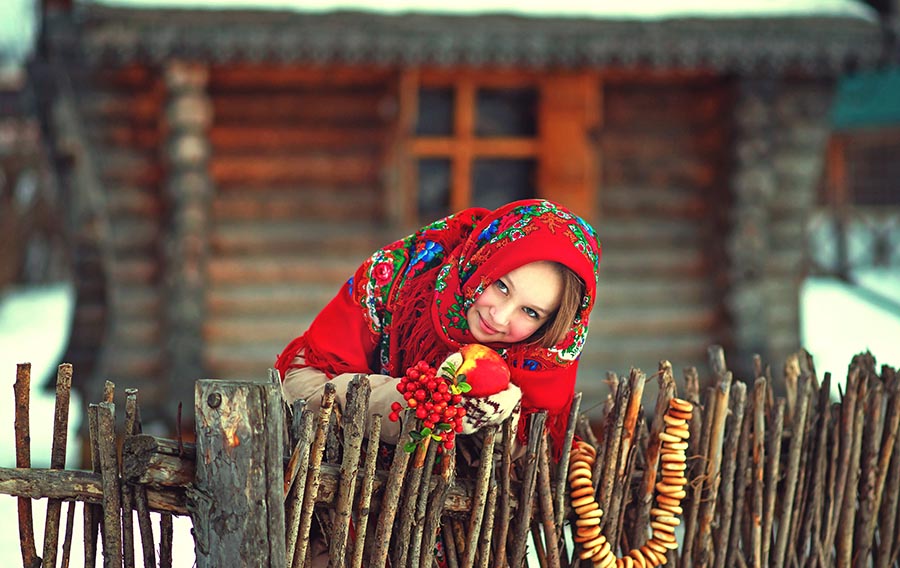 Sexy girl Women in Slavic costumes in Yarkand